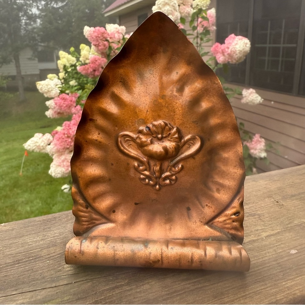 Gregorian Copper Napkin Letter Holder Floral Ornate Leaf Shape 5.25" Vintage